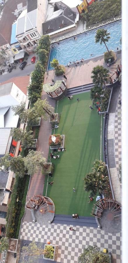 Vida View Apartement, Tower Asthon Unit 20 P Μακασάρ Εξωτερικό φωτογραφία